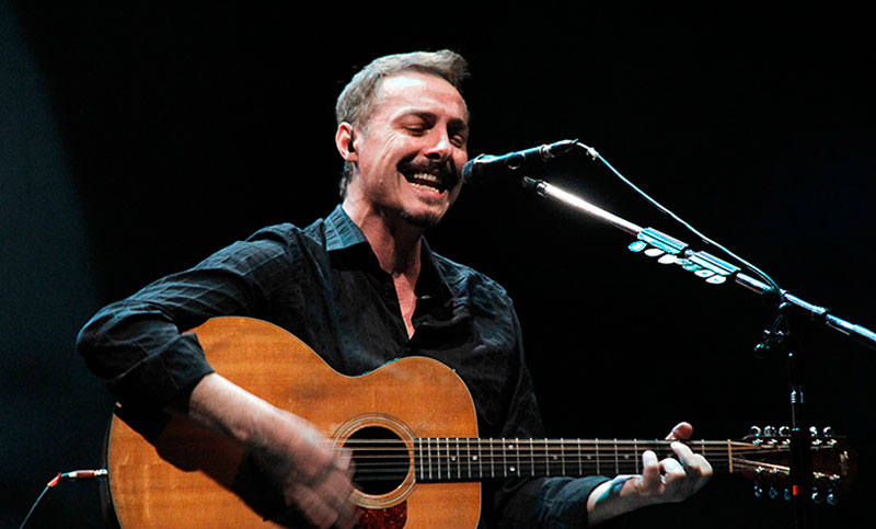«Contraluz», el nuevo disco de Pedro Aznar se presentará en junio