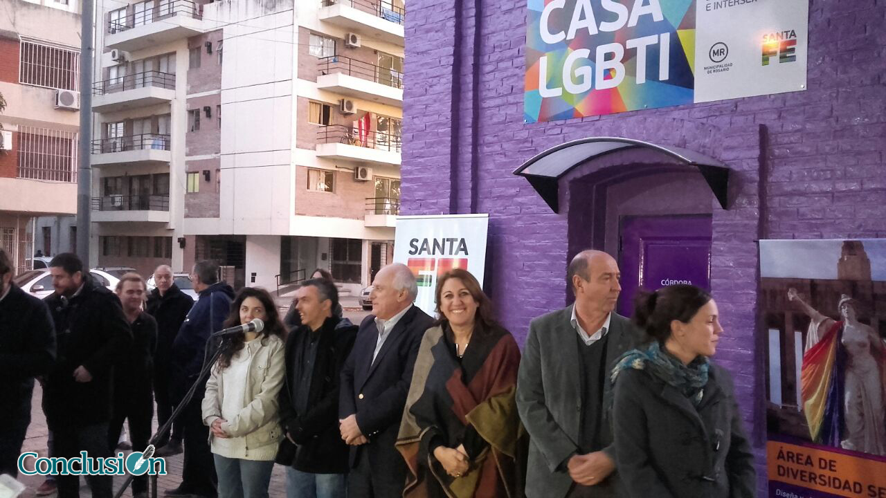 Se inauguró Centro Cultural para lesbianas, gays, bisexuales y trans
