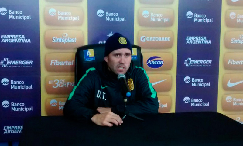 Central: Coudet confirmó el mismo equipo que le ganó a Gremio en Brasil