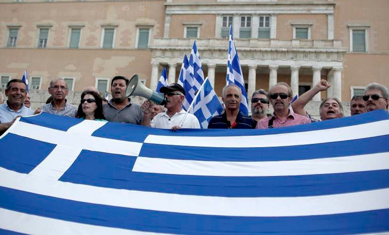Grecia: «Todos a la calle», el pedido de sindicatos al lanzar un paro