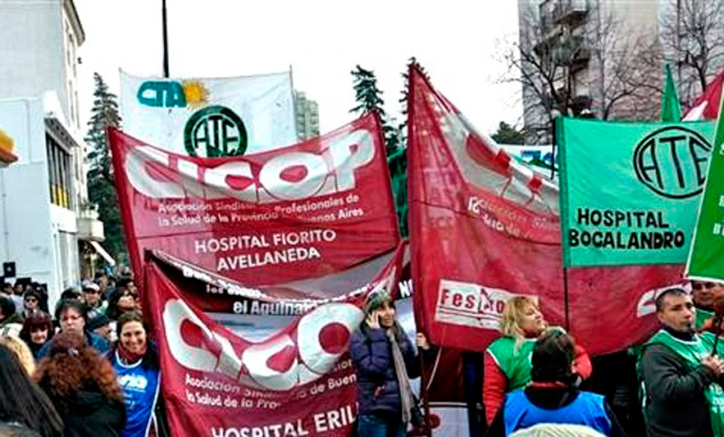 Anuncian un paro de médicos en los 80 hospitales de Buenos Aires