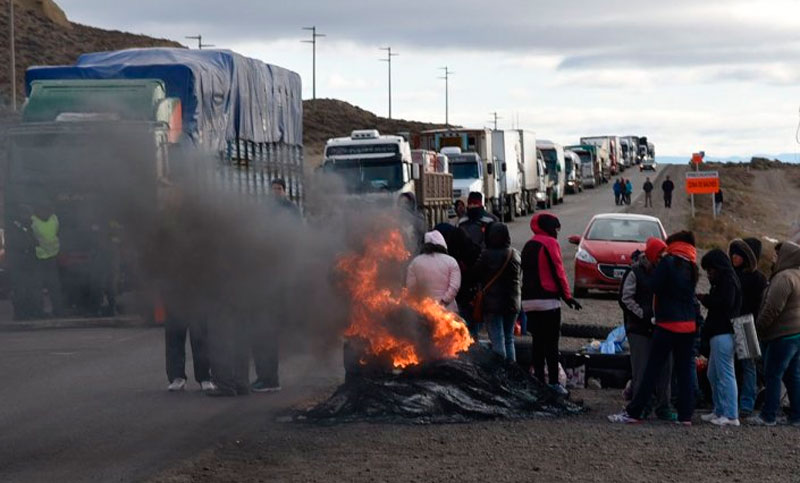 Firmas petroleras alertan por caída “dramática” de la actividad