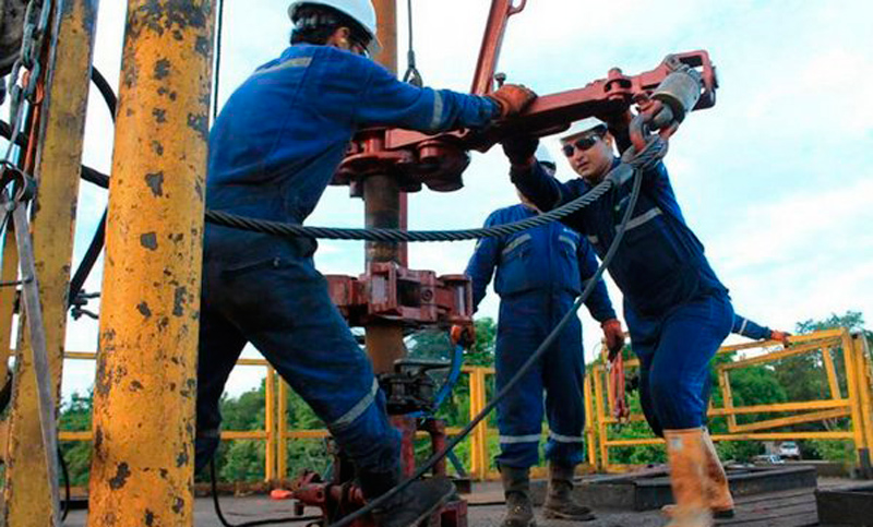 Petroleros de Neuquén y Río Negro paran desde el lunes por 48 horas