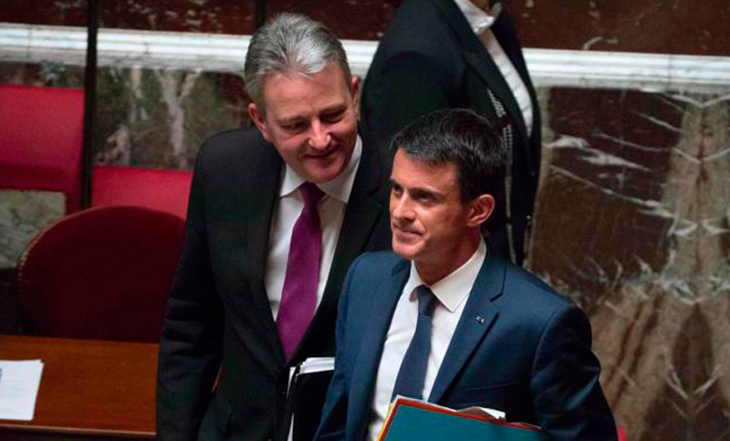 El primer ministro francés supera la moción de censura contra reforma laboral