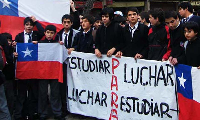 Chile: estudiantes paran por «tiempo indefinido»