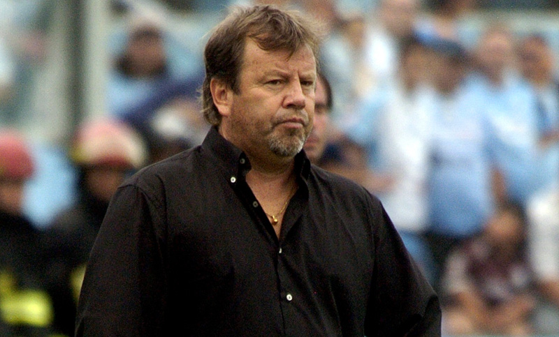 Zielinski dio un paso al costado y ya no es el DT de Belgrano