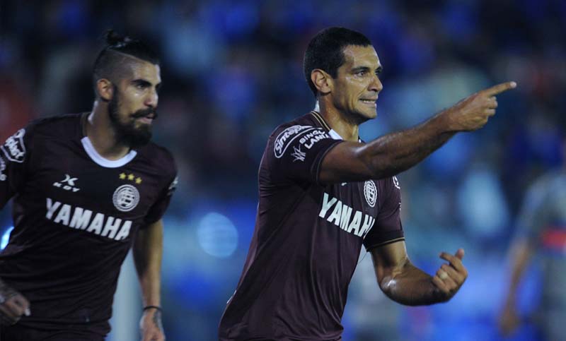 Lanús ganó y quedó a un paso de clasificar a la final