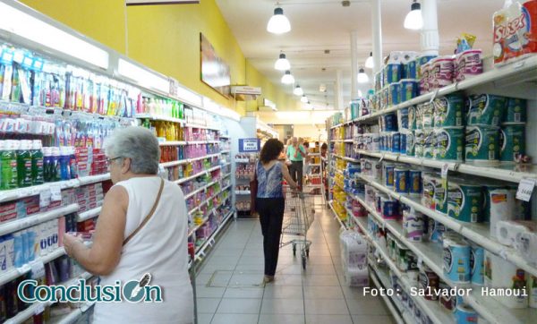 «El consumidor se asusta frente al deterioro del poder de compra»