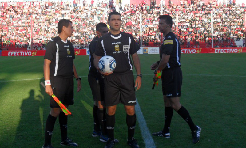 Los árbitros de AFA no cobraron el sueldo y están al borde del paro