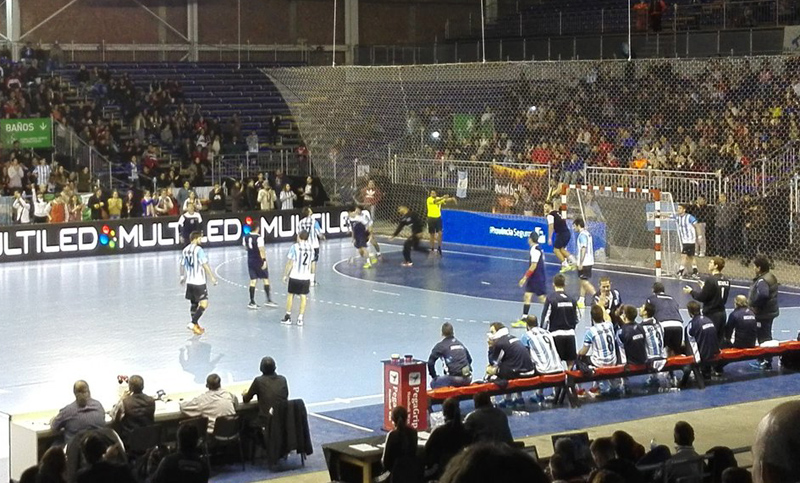 Handball: los Gladiadores golearon en el debut del Panamericano
