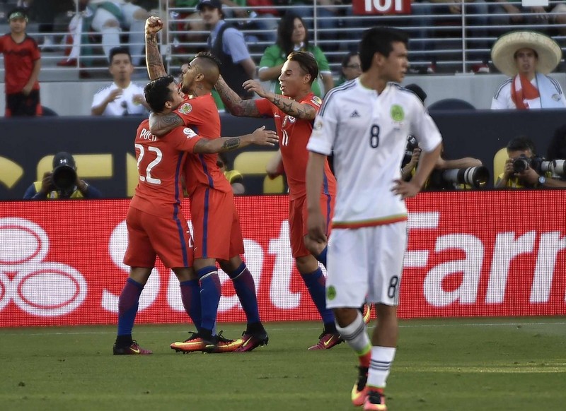 Chile aplastó a México y es semifinalista de la copa