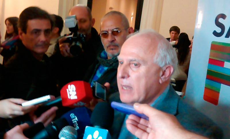 El gobernador Lifschitz presentó un programa que favorece al comercio
