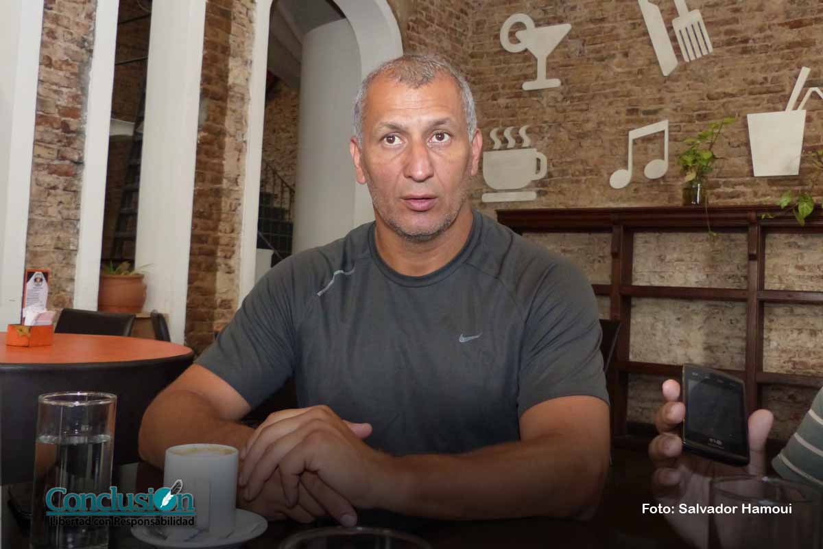 Vaquero llegó a un acuerdo con la directiva y seguirá en Argentino