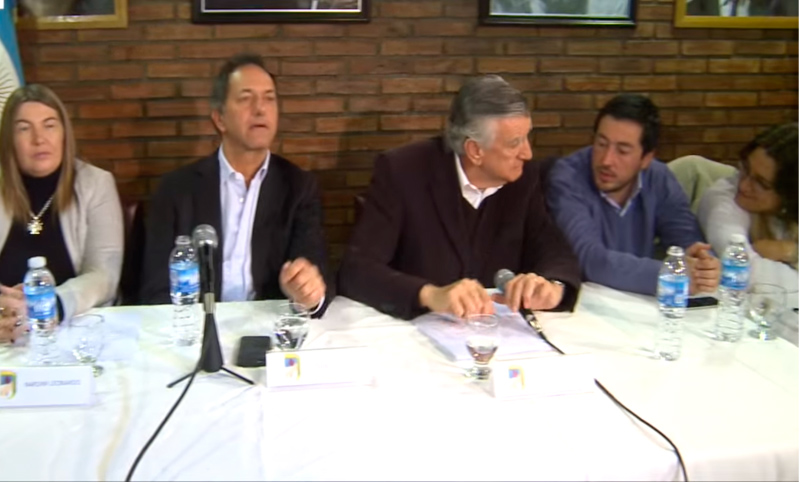 PJ: postergan reunión, crea comisión para salir del FpV y renuncian del bloque del Parlasur