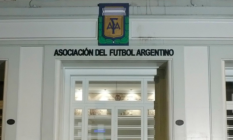 AFA: la asamblea pasó a cuarto intermedio hasta el 11 de julio