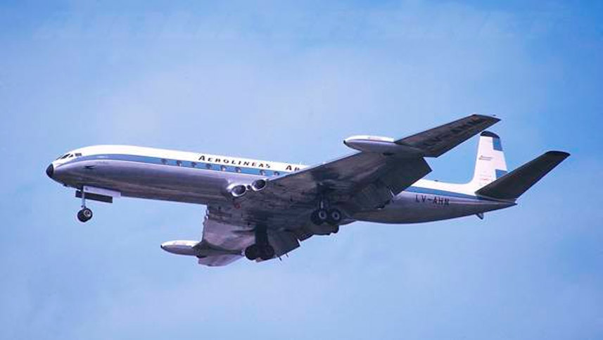 Comet IV: una aeronave que se muestra alta en el cielo argentino