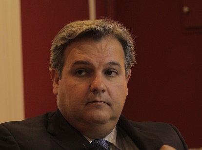 El ministro Farías respondió a las acusaciones del diputado Federico Angelini
