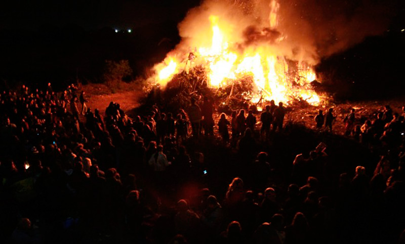 Se viene la tradicional fogata de San Pedro y San Pablo