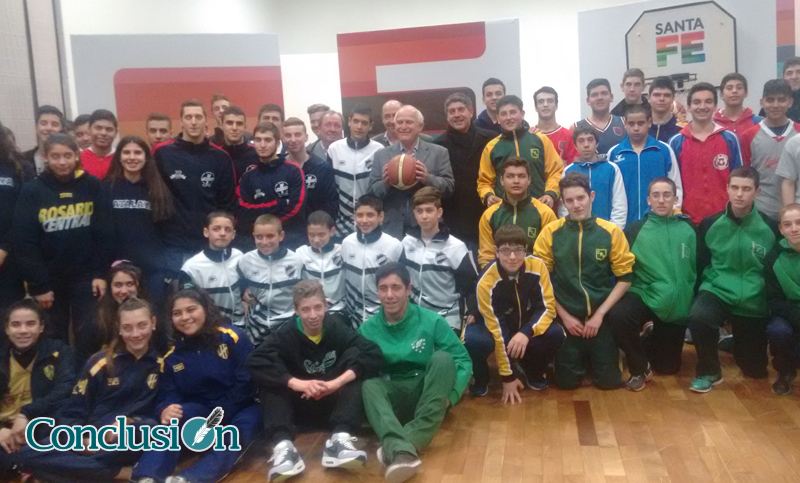 Se presentó el Campeonato Argentino de Básquet que se jugará en Santa Fe