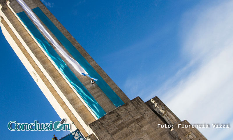 Rosario celebra el 206º aniversario de la creación de la Bandera