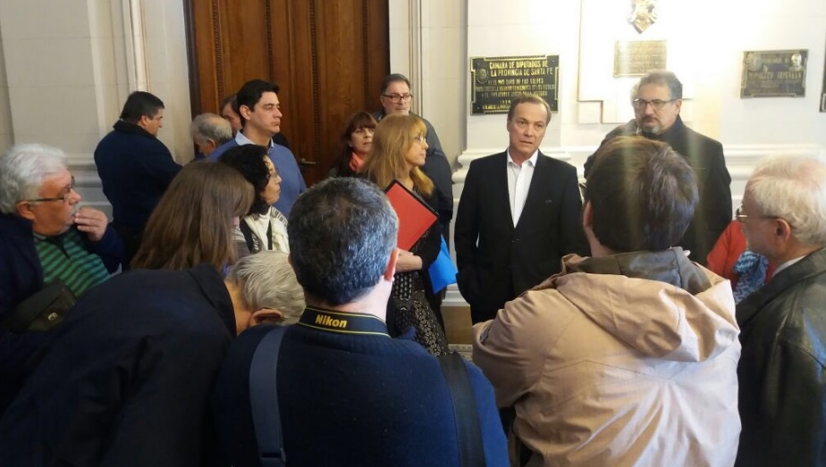 Multisectorial contra el Tarifazo se reunió con diputados santafesinos