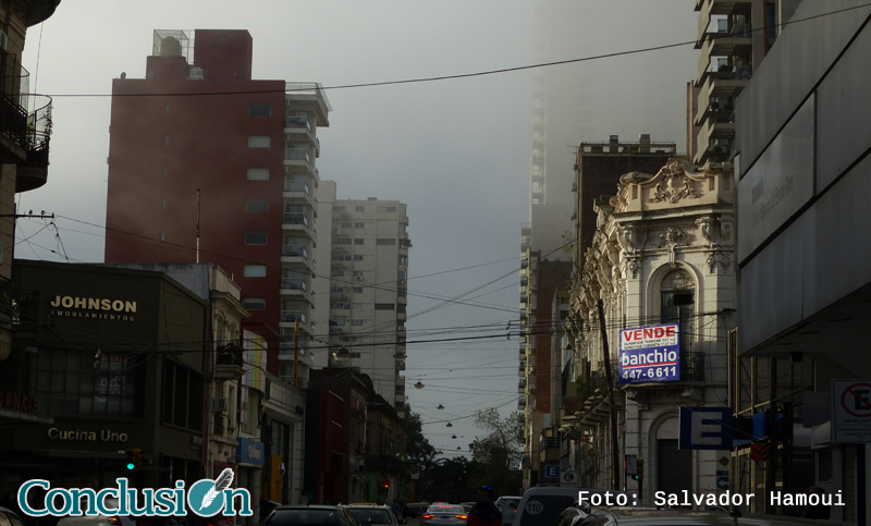 Jueves con niebla y humedad en Rosario y alerta en el norte de Santa Fe