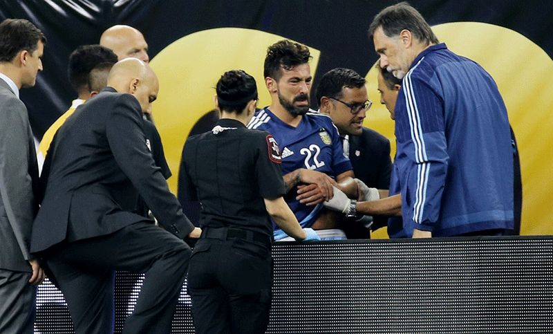 Ezequiel Lavezzi será operado y no jugará la final de la Copa América
