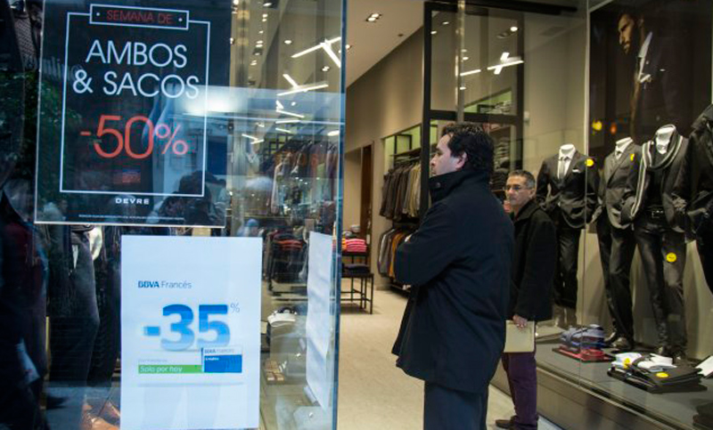 El 60 por ciento de los rosarinos ve que la economía está peor que en 2015
