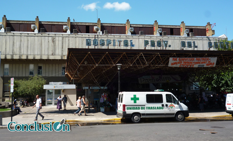 Médicos residentes de hospitales públicos paran por reclamo salarial