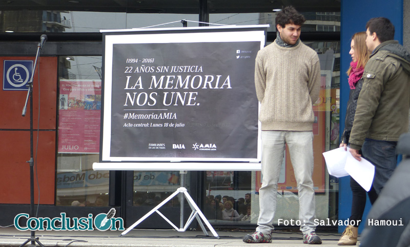 Acto homenaje en Rosario a 22 años del atentado a la Amia