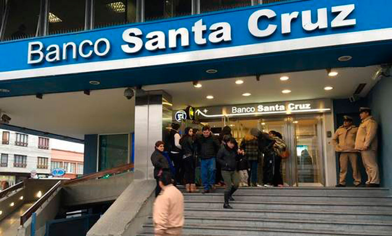 Afirmaron que los Kirchner no tienen cajas de seguridad en el banco de Santa Cruz