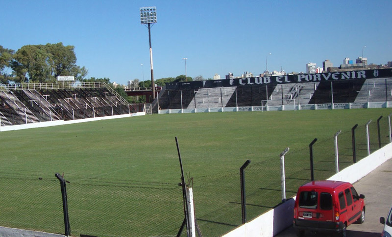 Graves incidentes entre el presidente y los socios de El Porvenir