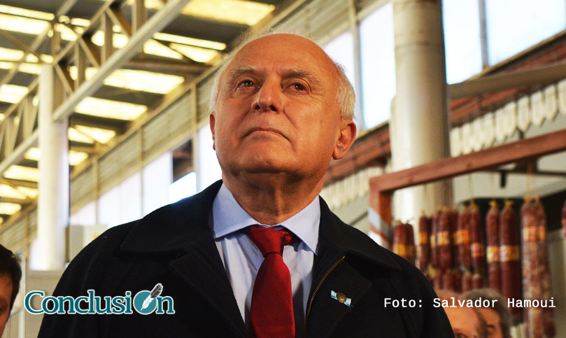 Lifschitz autorizó la emisión de bonos por 500.000.000 de dólares