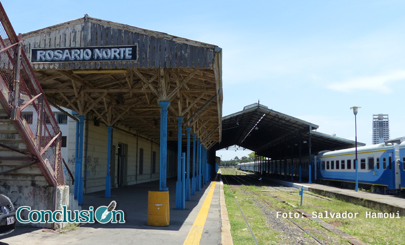 Más pasajeros desde que el tren a Retiro para en la estación Rosario Norte