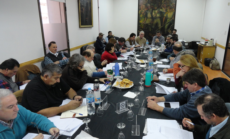 Asambleas en todo el país debatirán sobre posibles acciones gremiales