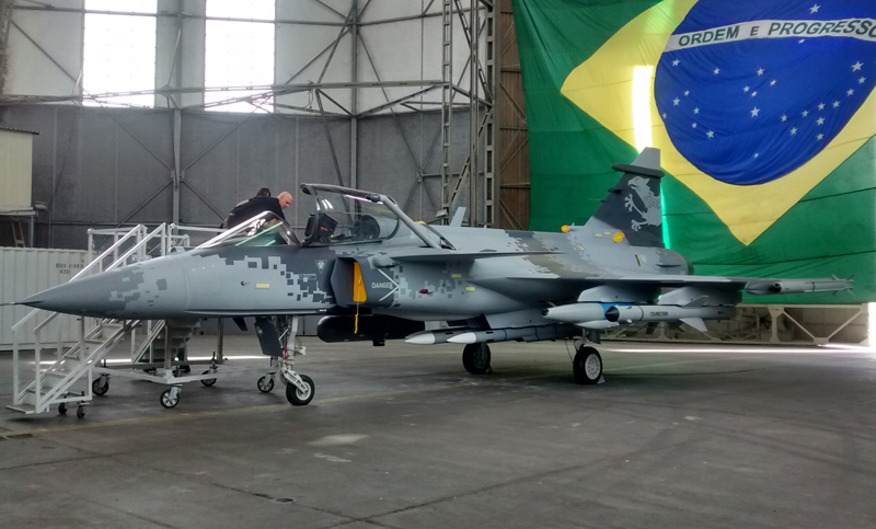¿Argentina y Brasil se asocian y crean un avión supersónico?