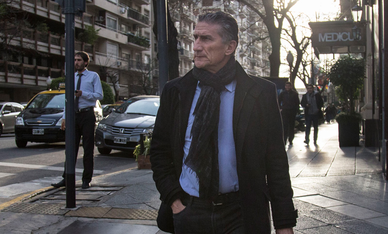 Bauza se reunió con Pérez y advirtió que todavía «no hay nada definido»
