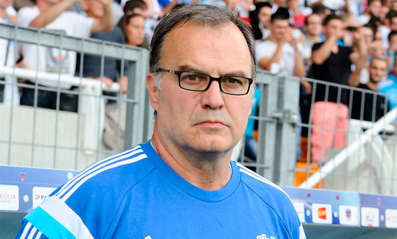Bielsa habló con Armando Pérez y descartó su regreso a la Selección