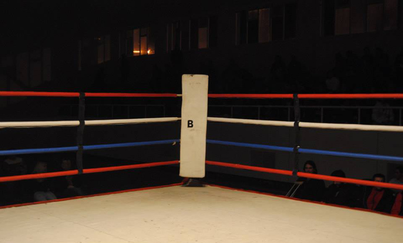 Boxeo Internacional en Villa Gobernador Gálvez