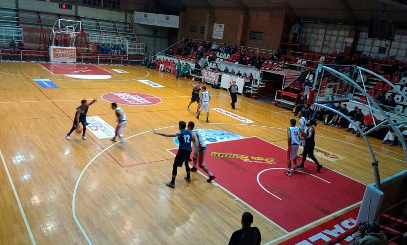Santa Fe venció a Misiones en su debut en el Argentino de básquet
