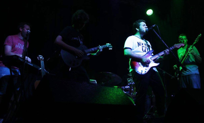 Tributo al culto analógico