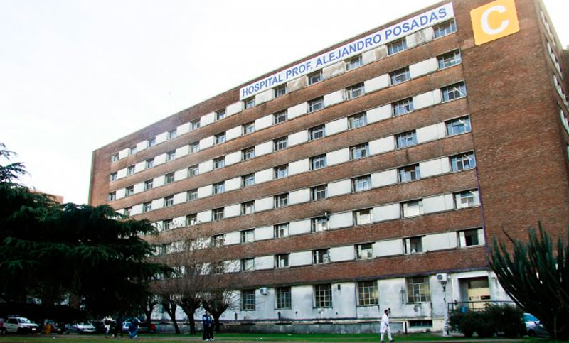 Una beba fue hallada en el techo del Hospital Posadas: está grave