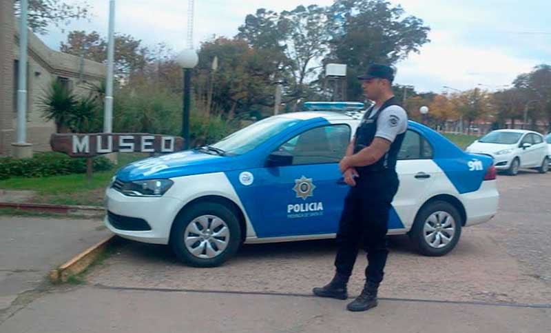 Las Rosas: la policía incautó una camioneta llena de alhajas