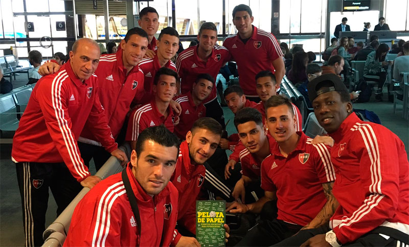 Newell’s ya está en México a la espera del partido contra Atlas