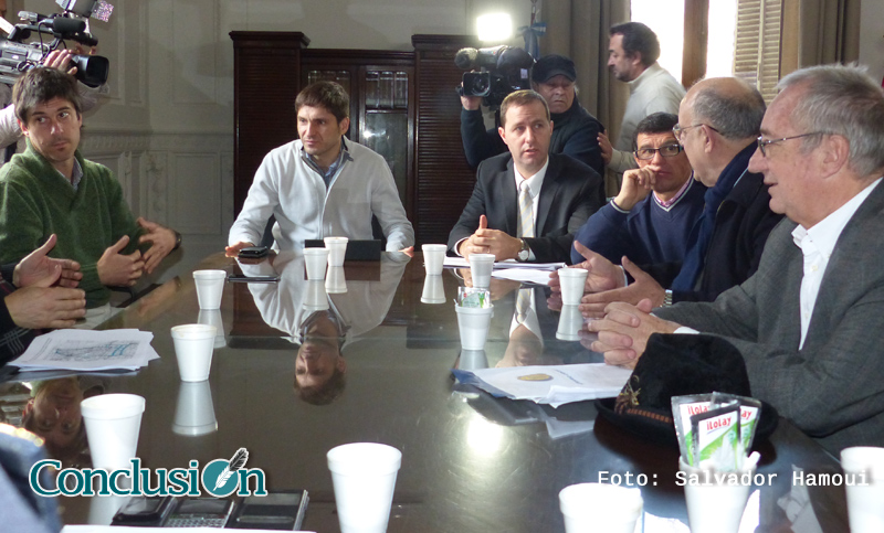Reunión clave para definir el operativo del clásico, donde reinó la convivencia