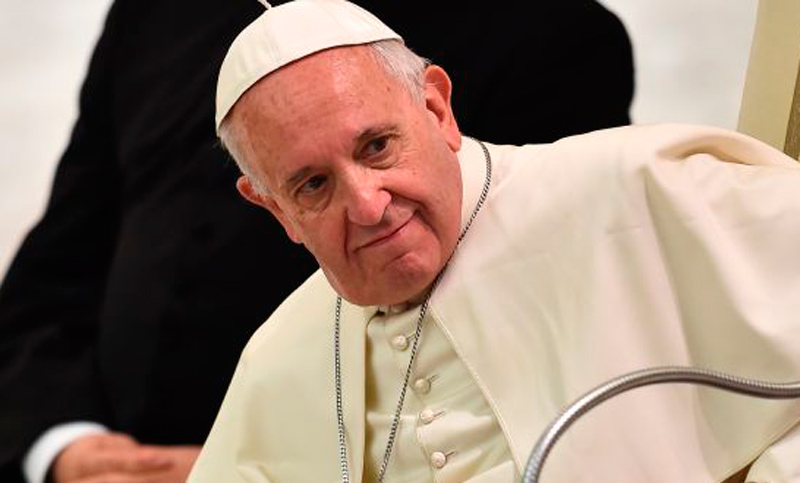 Papa Francisco: «Me impacta ver cómo la corrupción ha invadido todos los lugares»