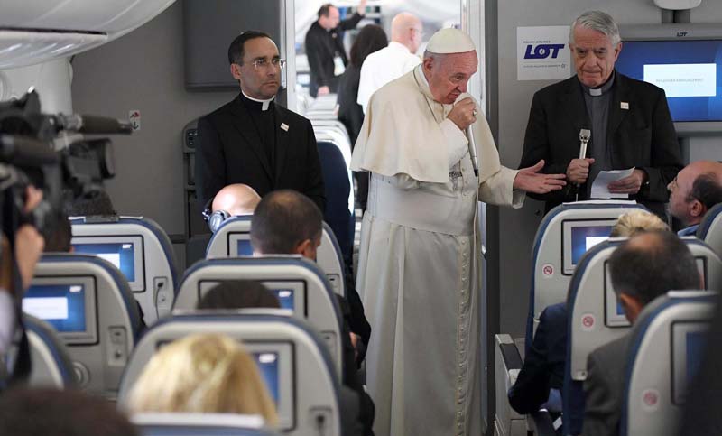 Papa Francisco: «No es justo identificar al Islam con la violencia»