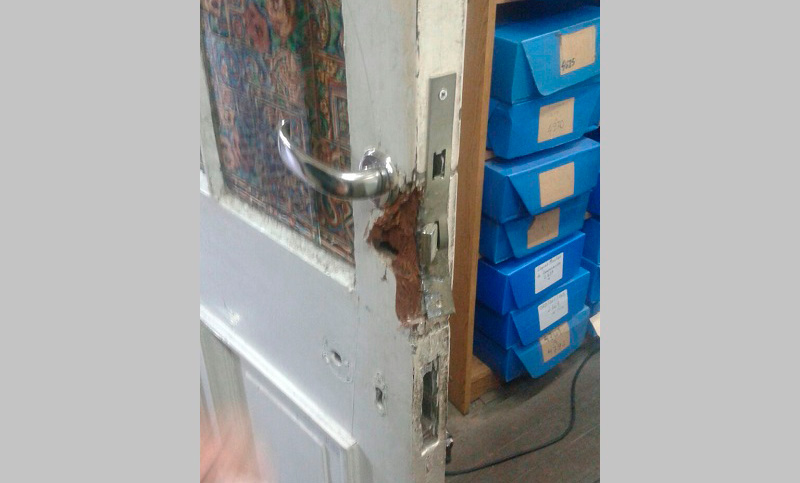 Un escruche sospechoso en el Concejo Municipal de Pérez