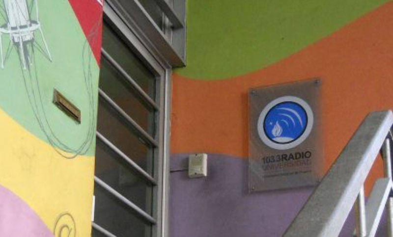 Trabajadores de Radio Universidad reclaman el pago del aumento salarial