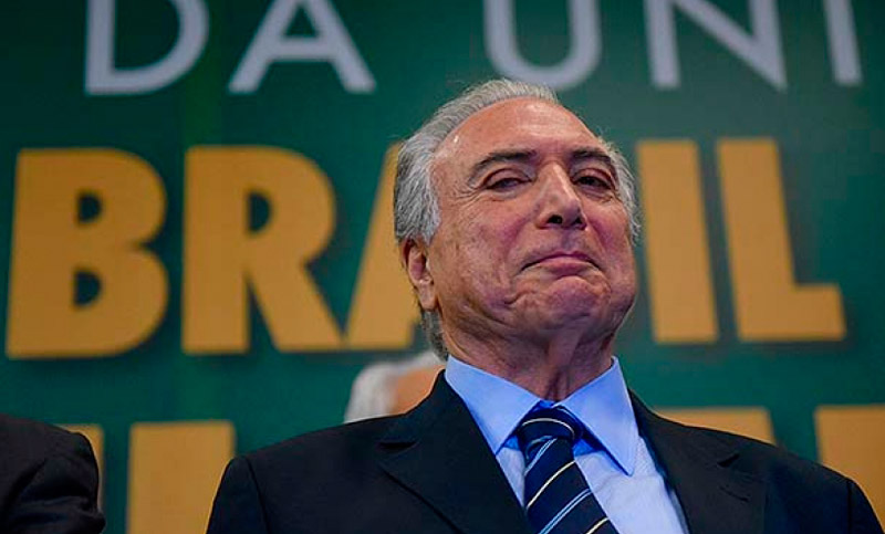 Temer confía en destitución de Rousseff, con quien «volvería a conversar dulcemente»